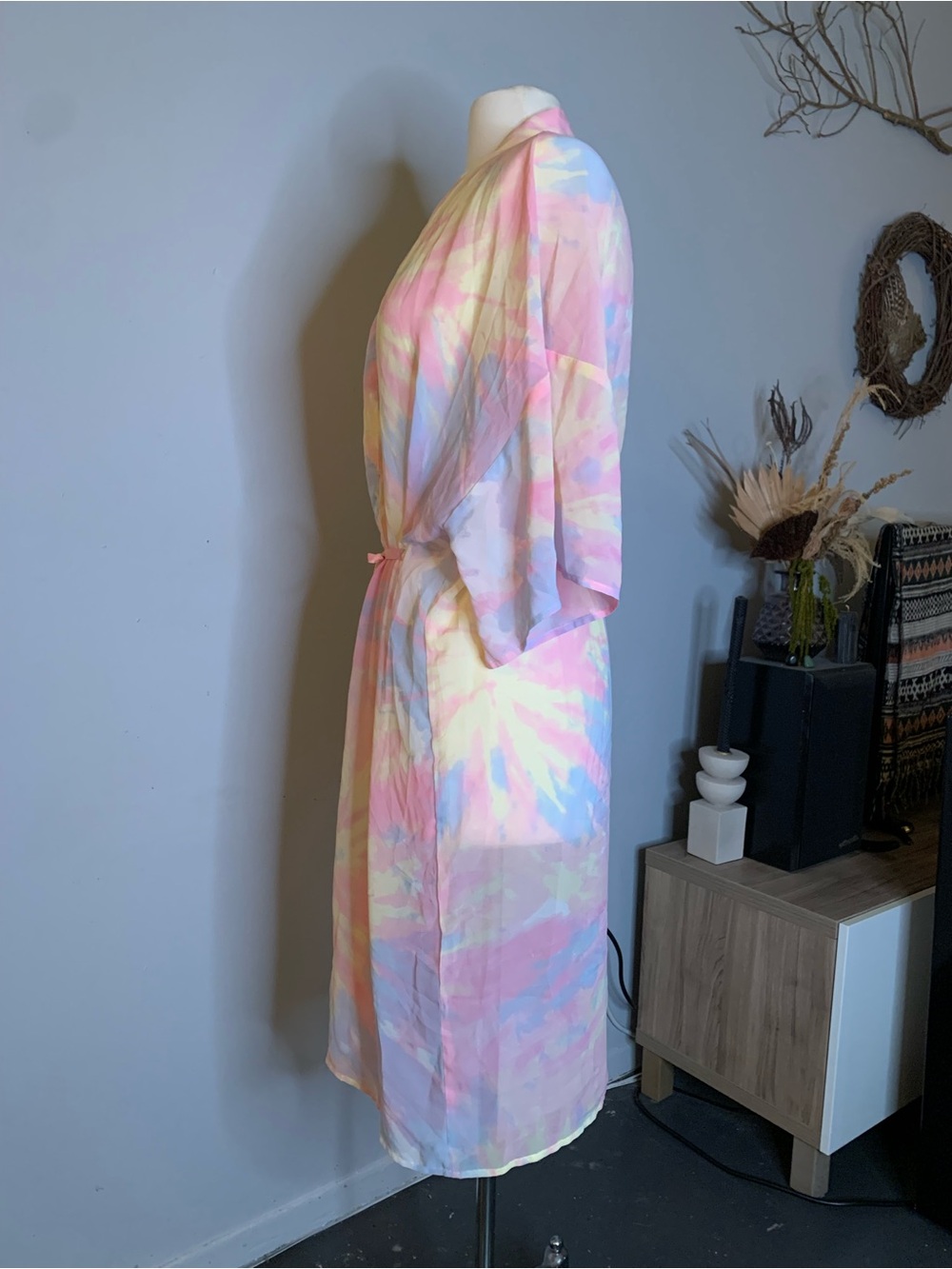 Pastel Tie-Dye Sheer Robe - Picture 3 of 4